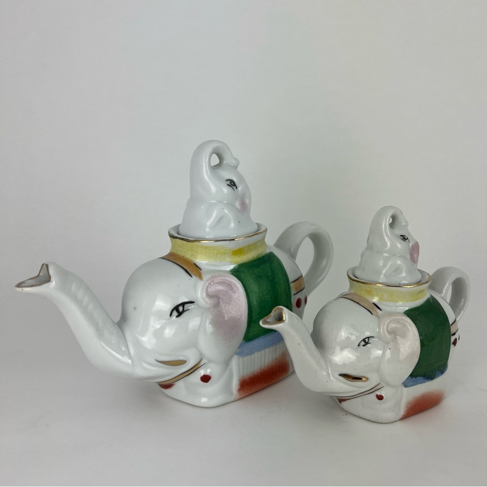 Vintage Pier 1 Set Of 2 Elephant Teapot & Creamer W/ Lids Porcelain Painted